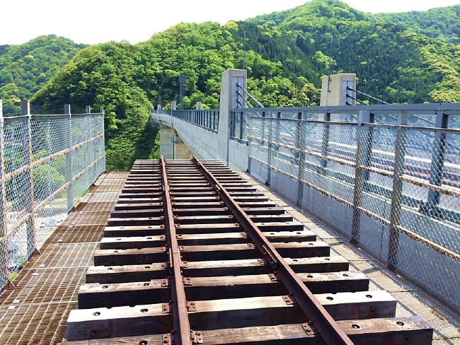 （展望施設「空の駅」一番先端）